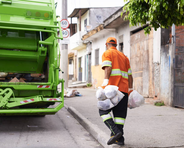 Best Property Management Cleanouts  in Santa Venetia, CA